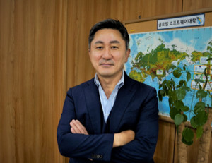 성균관대학교, 맞춤형 SW·AI 인재양성 위한 산학협력 하계집중 인턴십 최종성... - 뉴스 썸네일 이미지