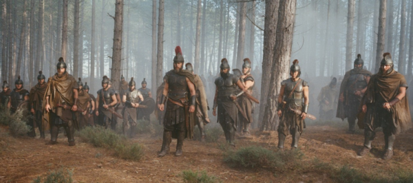 큰 화면과 몰입감이 강조되는 영화관 객석