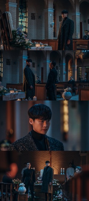 Observation points for episodes 13 and 14 of the Friday-Saturday drama “Big Mouse”, who is the second person in Big Mouse that Lee Jong-suk has met?