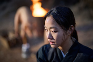 Choi Min-sik, Kim Go-eun, Yoo Hae-jin, and Lee Do-hyeon’s movie ‘Breakfast’ starring Choi Min-sik, Kim Go-eun, Yoo Hae-jin, and Lee Do-hyun exceeds 2 million viewers… Kim Go-eun “I didn’t want to express the powerful shaman character in a clumsy way.”