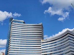 경기도, 최재붕 성균관대 부총장 등 강사로 초빙 'AI 리터러시 특강' 개... - 뉴스 썸네일 이미지