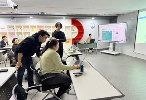 동아출판, "日 에듀테크 관계자 본사 방문...AI 디지털 교육 기술에 관심... - 뉴스 썸네일 이미지