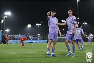 U-17 축구대표팀 베트남에 4-1 역전승