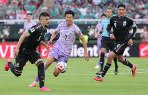 [<b>한국 축구 국가대표</b> <b>일정</b>] 2026 북중미 월드컵 홍명보호, 남아공 넘어 ...