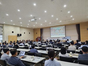 경기도, 성남 제조기업 CEO 대상 '피지컬 AI 생존전략' 비즈포럼 개최...... - 뉴스 썸네일 이미지