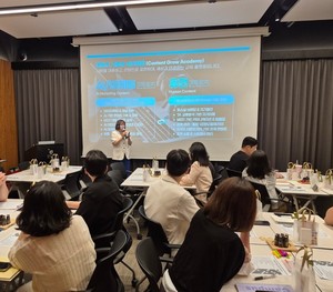 콘텐츠 그로우 아카데미 김유선 대표, 시나몬랩 임직원 대상 '직무 스트... - 뉴스 썸네일 이미지